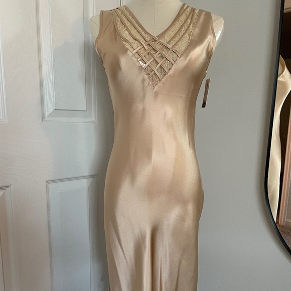 Authentic Thai Silk and Lace Slip Dress Light Pink Beige Cream - Picture 2 of 5